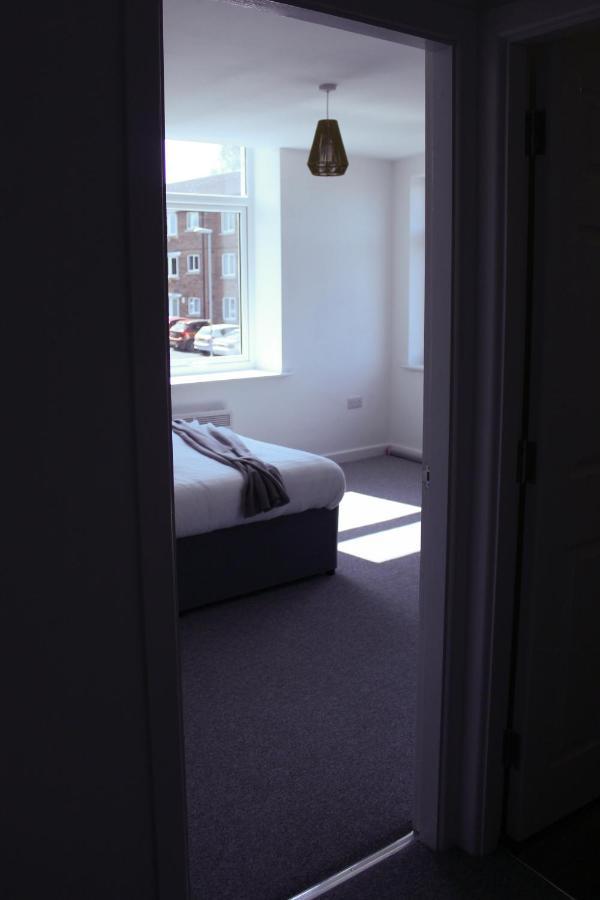Stylish 1Br Apartment In The Heart Of Heywood Exterior photo