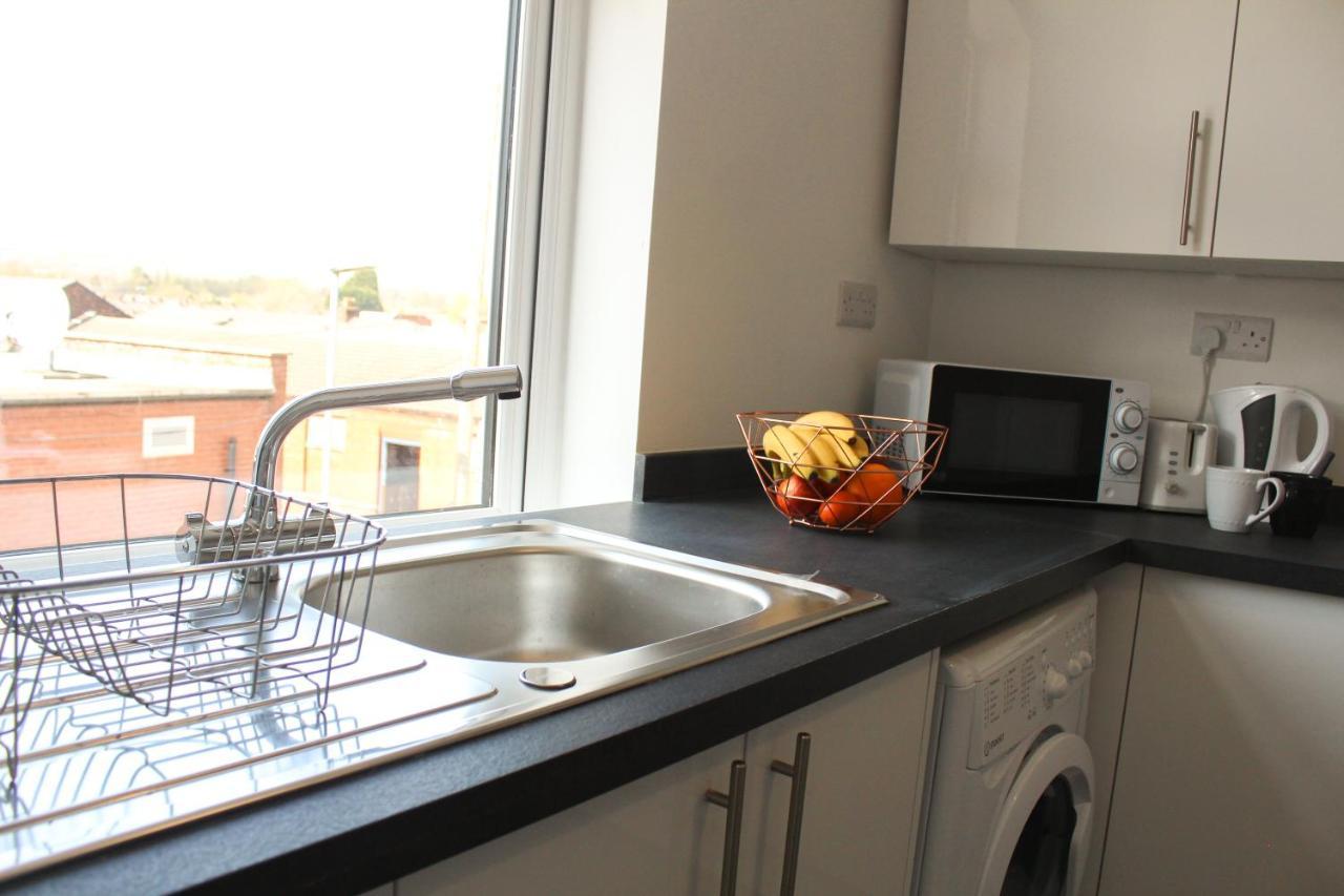 Stylish 1Br Apartment In The Heart Of Heywood Exterior photo